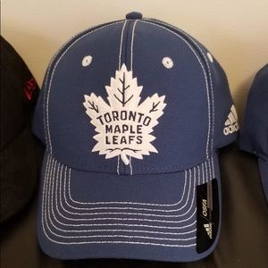 Lids maple leafs hat